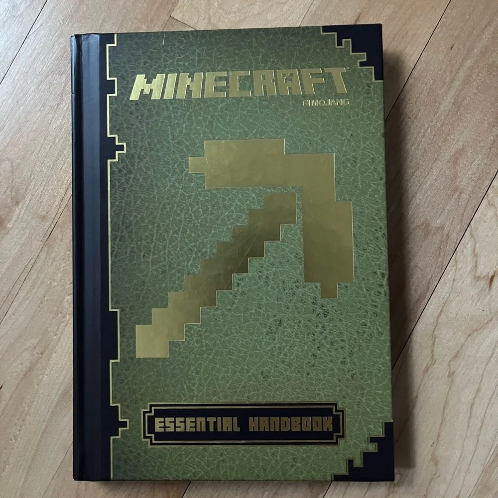 Minecraft Essential Handbook
